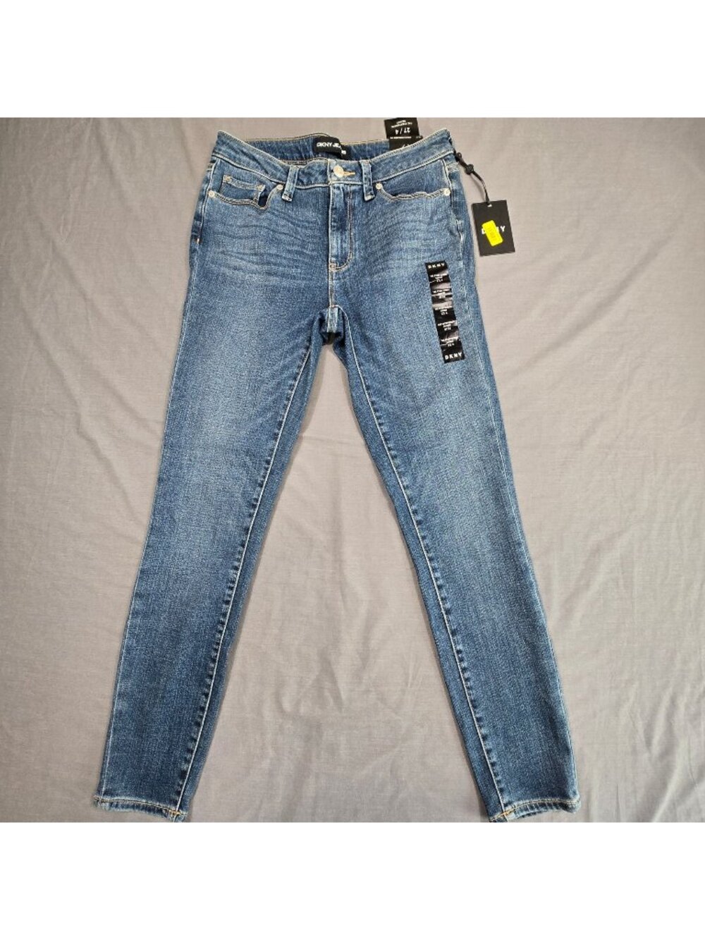 DKNY Womens Everywhere Skinny Jeans Size 27 Blue Denim Mid-Rise Stretch NEW